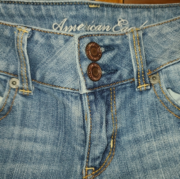 American Eagle Artist Crop Jeans Size 2 - Picture 7 of 10